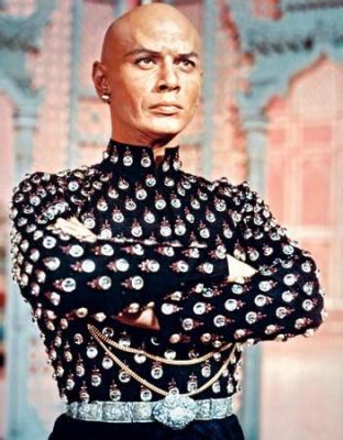 Kuudennen päivän sota? Ja kuka oli tuo mysteerisä  Yul Brynner!