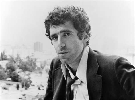 The Long Goodbye! A neo-noir detective story starring Elliott Gould?